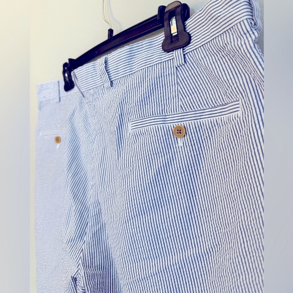 Brooks Brothers Blue and White Striped Flat Front Bermuda Men’s Shorts Size W38 - Picture 5 of 10